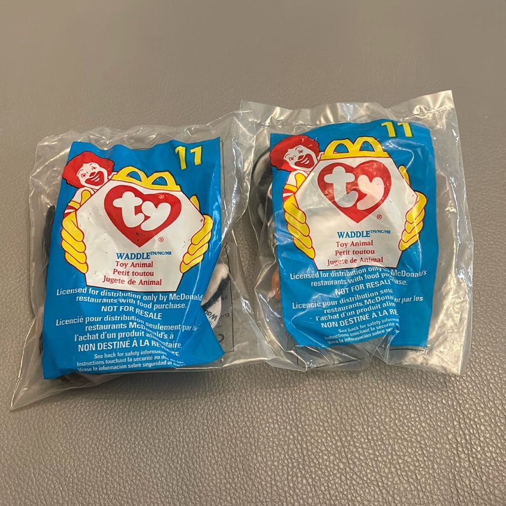 **RARE WITH ERRORS** Vintage McDonald’s Teenie Beanie Babies #11 Waddle